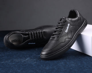 Reebok Sneakers
