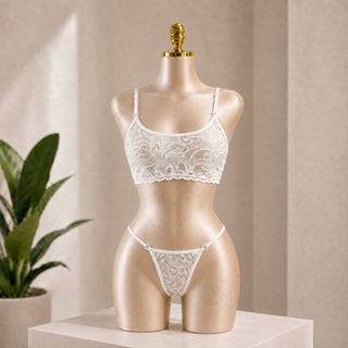 Women’s Lace Lingerie Set