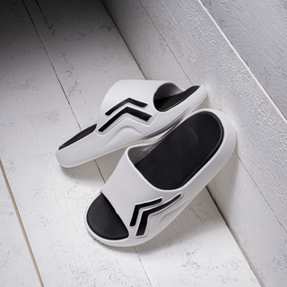 Cloudy Slide Slipper
