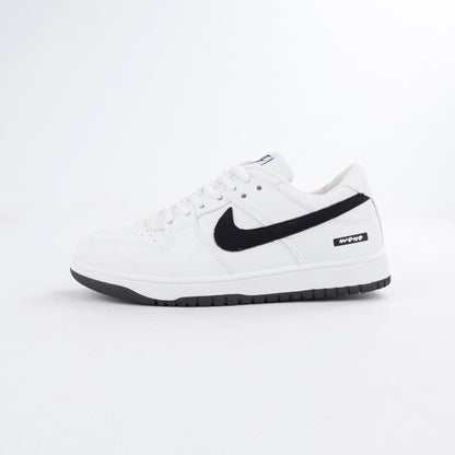 Nike NVRND Sneakers