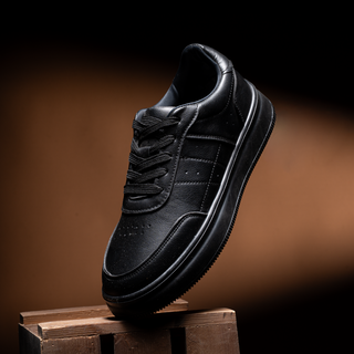 Classic Black Casual Sneakers