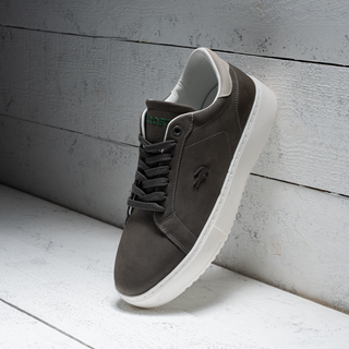 Lacoste Sneakers