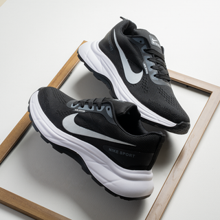 Nike Sport Sneakers
