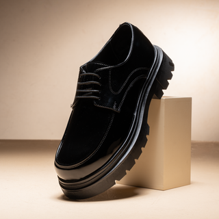 Men’s Classic Derby Shoes