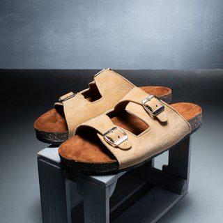 Men’s Slipper with Buckle