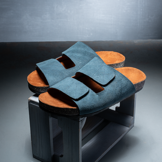 Men’s Natural Suede Slipper