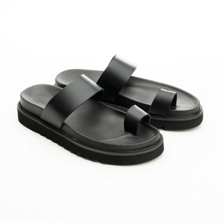 Toe-loop Slippers