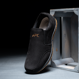 ARC Men’s Slip-On Sneakers