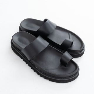 Toe-loop Slippers