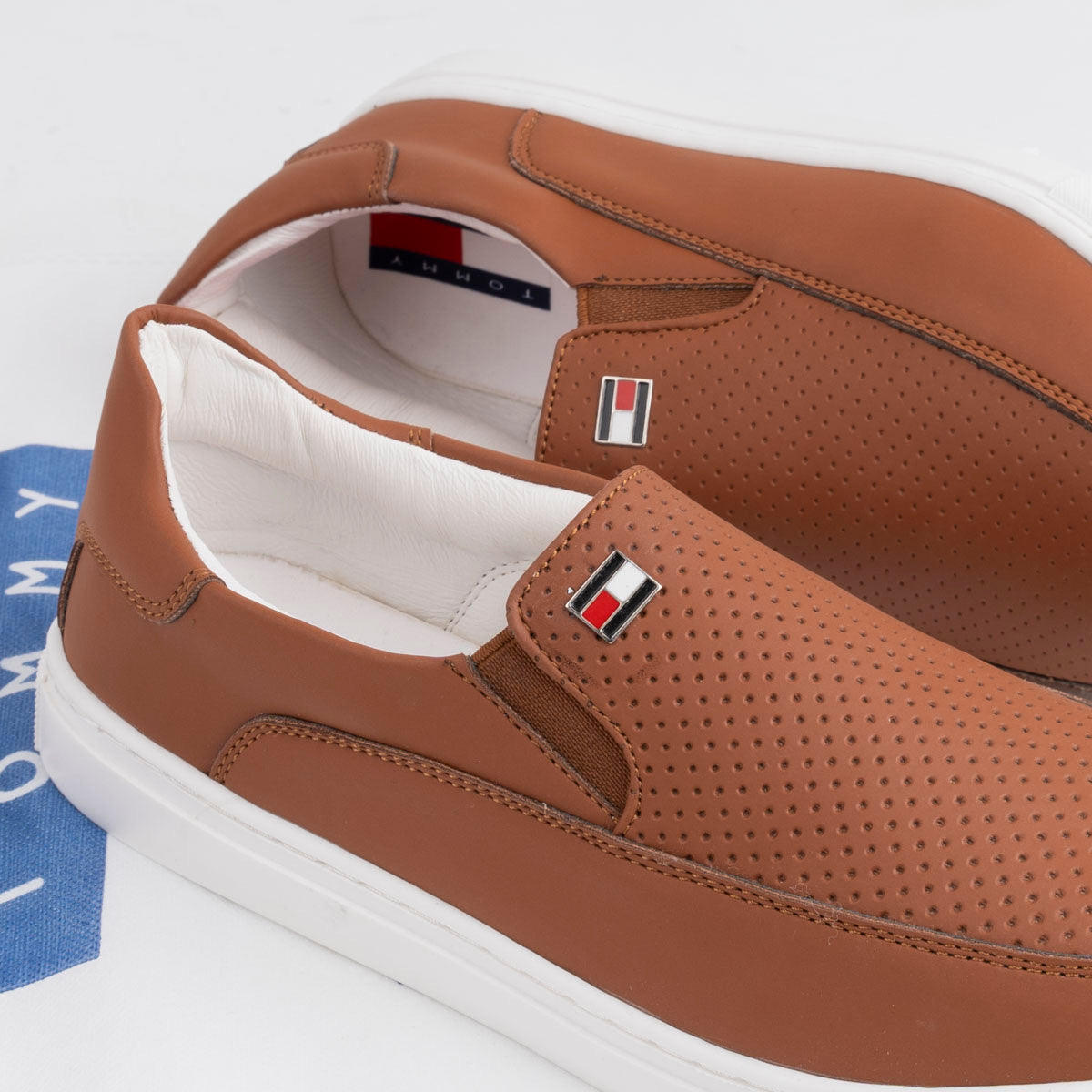 Tommy Hilfiger Slip-On