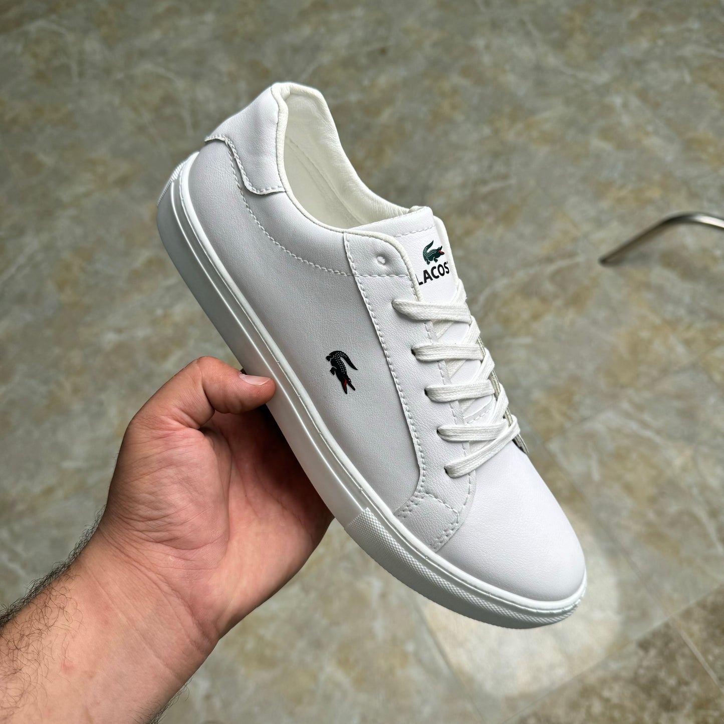 Lacoste Sneakers