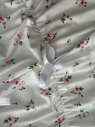 Floral Dantel Pajama
