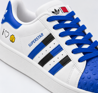 Casual Adidas Sneakers