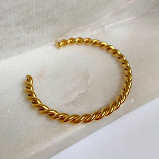 Twist Bracelet